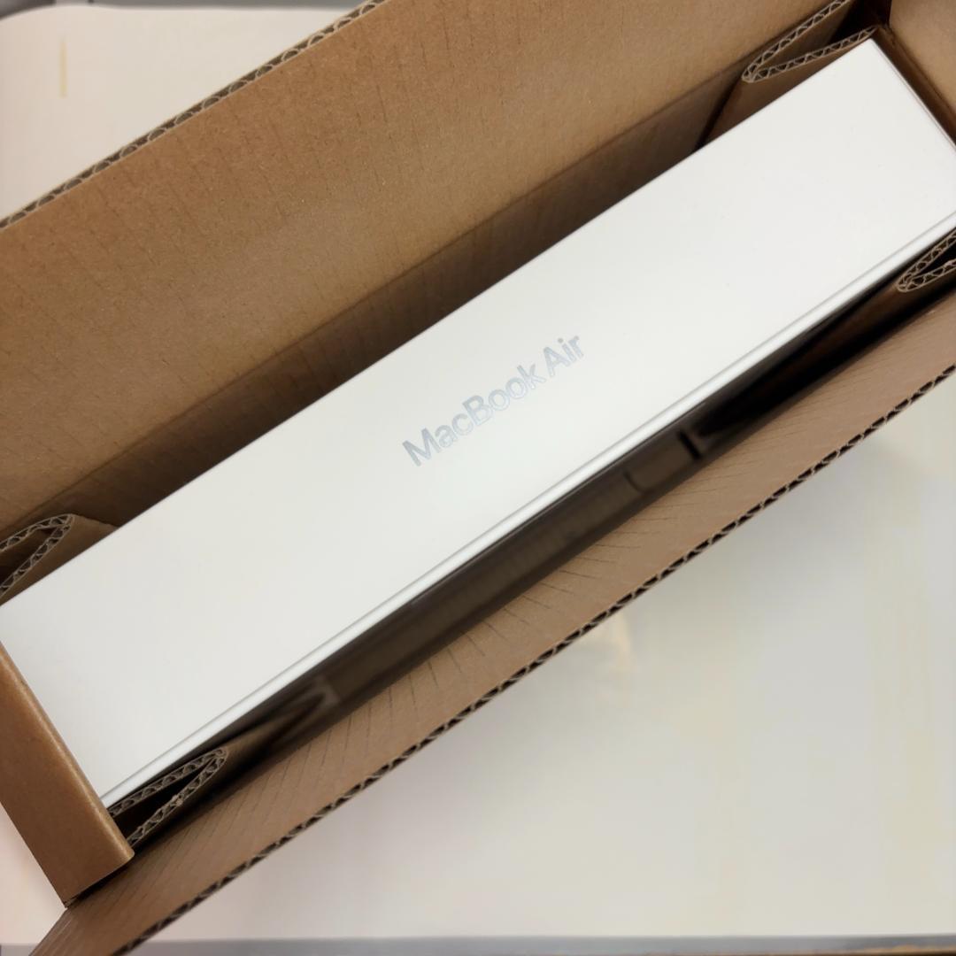 充放電18回 極美品 最新OS M1 MacBookAir 8GB 256GB