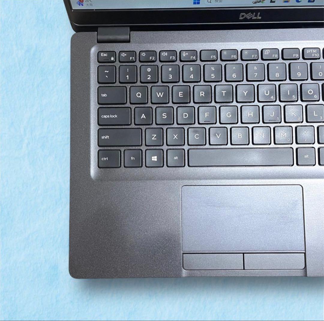 DELL 8世代corei7 軽量ハイスペック　Windows11