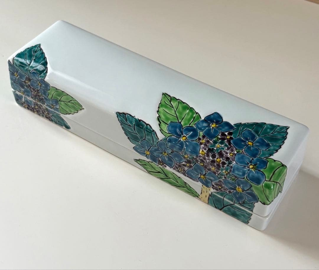 琥山窯　達郎　あじさい陶器製箱