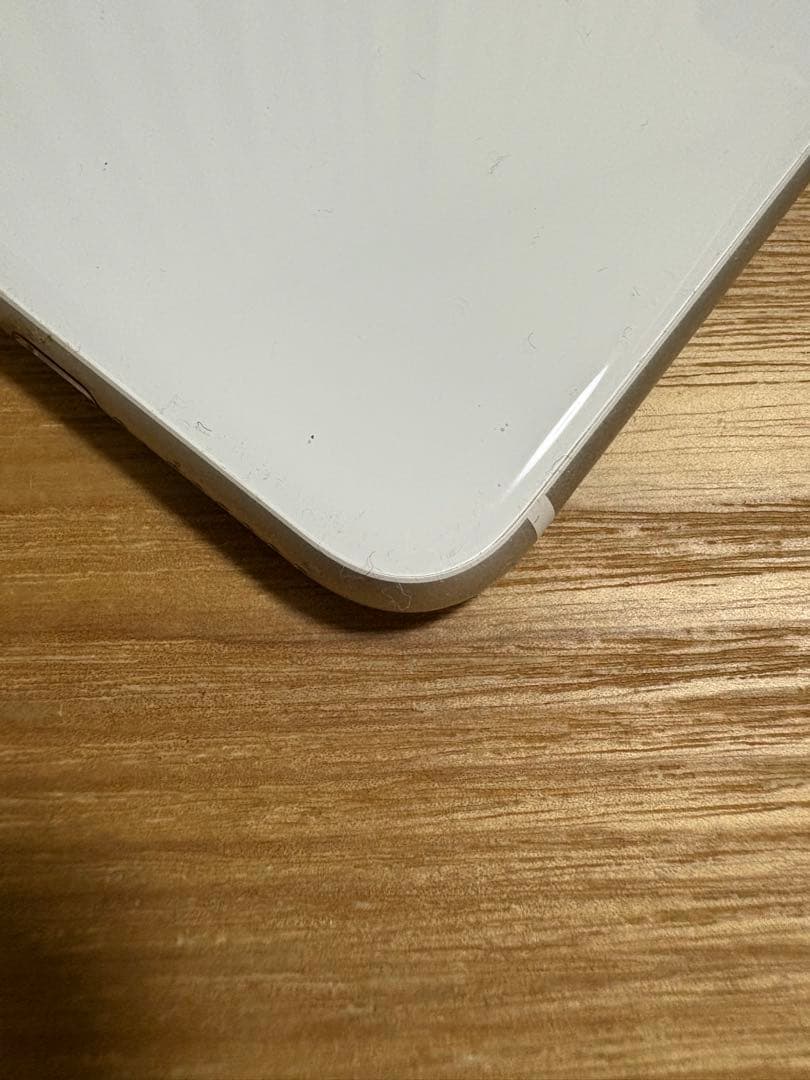超美品★iPhone SE (第2世代) 64GB ホワイト 付属品あり