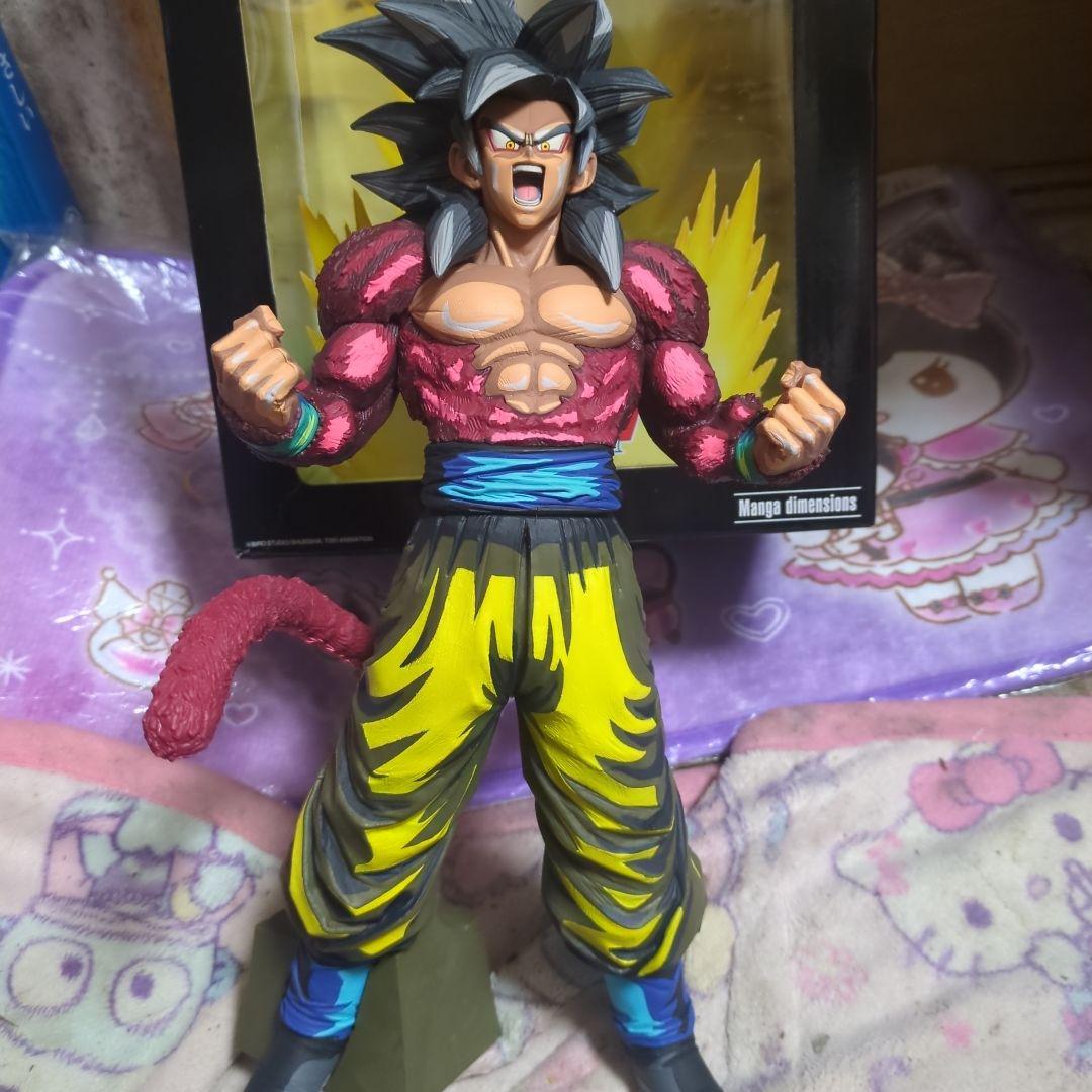 ドラゴンボール　超サイヤ人4　孫悟空フィギュア SMSP マンガディメンションズ