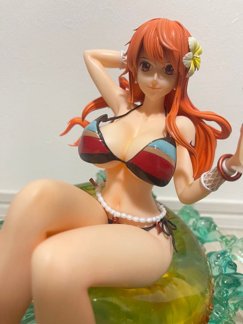 ワンピース ナミ ビキニ フィギュア　セクシー