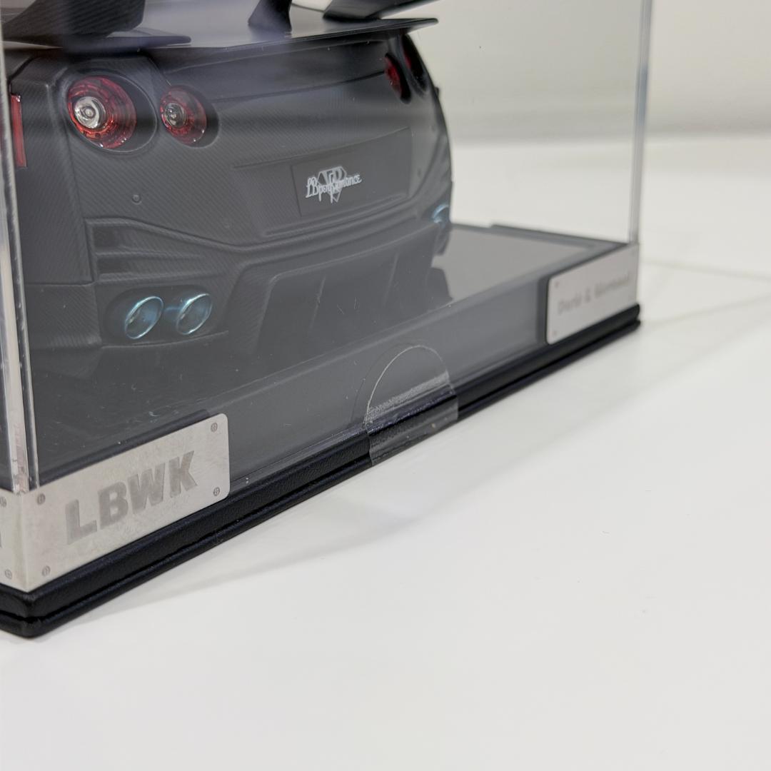 ミニカー LBWK R35GT-RR Davis&Giovanni 1/18