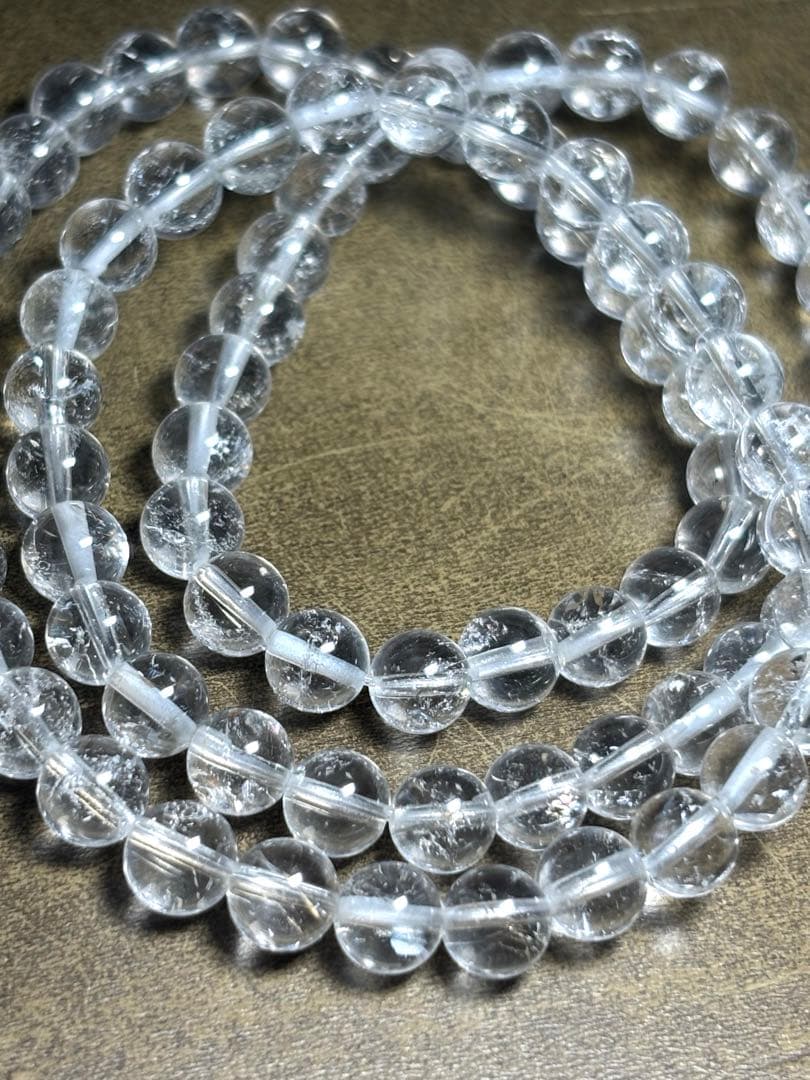 ブラジル産　レムリアンシードクォーツ6.6〜6.8㎜3連ブレス（新品未使用）虹