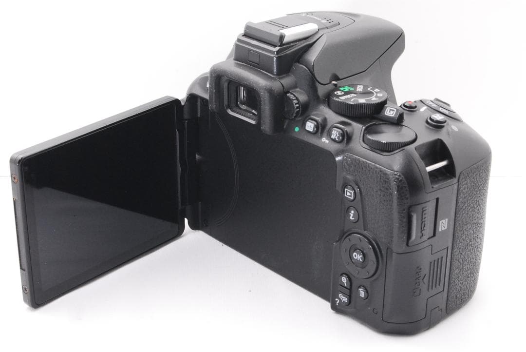 ✨ Nikon D5600 デジタル一眼レフカメラ ニコン