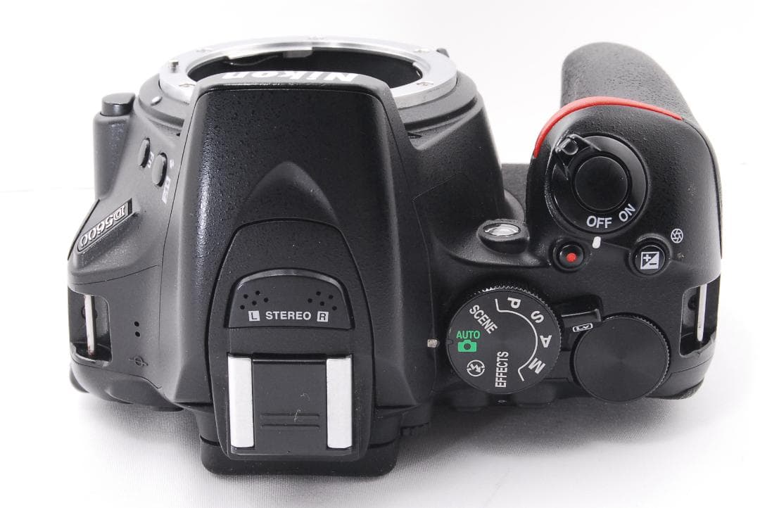 ✨ Nikon D5600 デジタル一眼レフカメラ ニコン