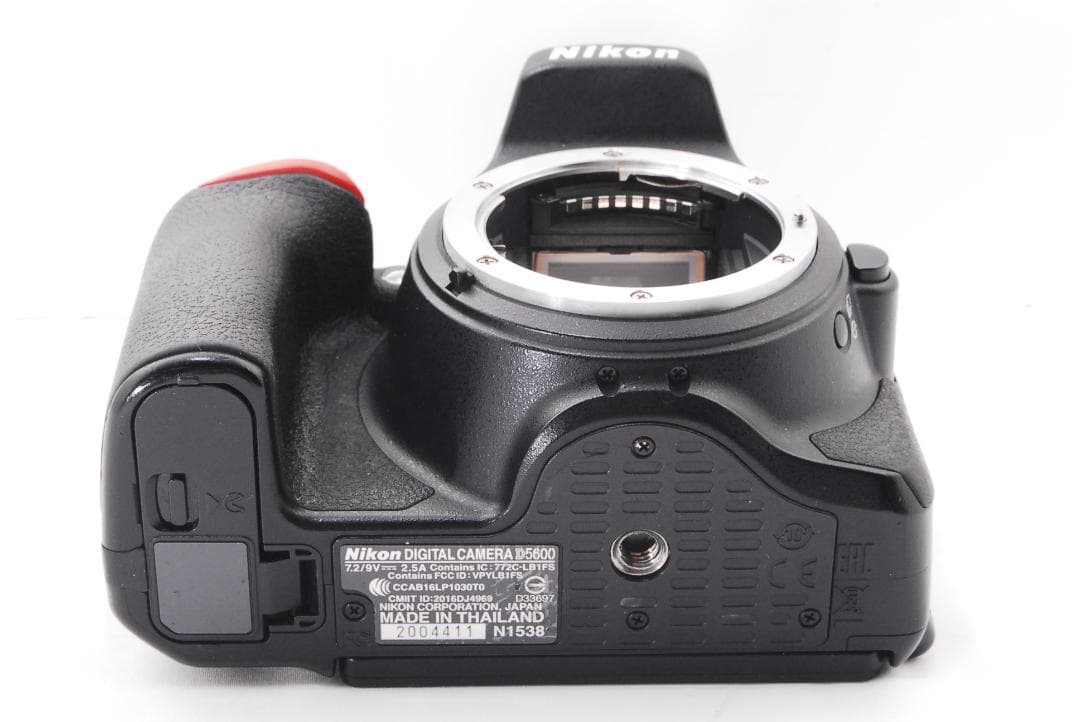 ✨ Nikon D5600 デジタル一眼レフカメラ ニコン