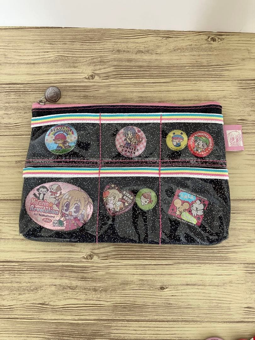 ちゃおキャラバッジ&ポーチと平成レトロ缶バッジまとめ売り