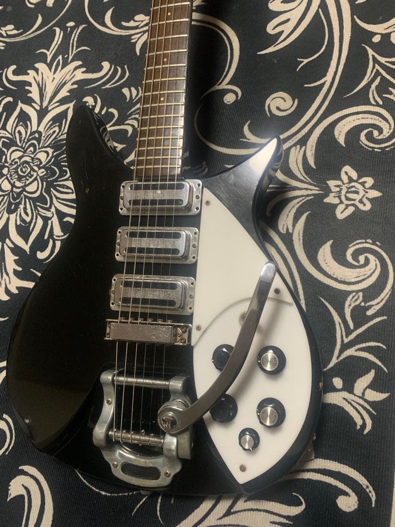 FERNANDES RG-80（RICKENBACKER 325コピーモデル）