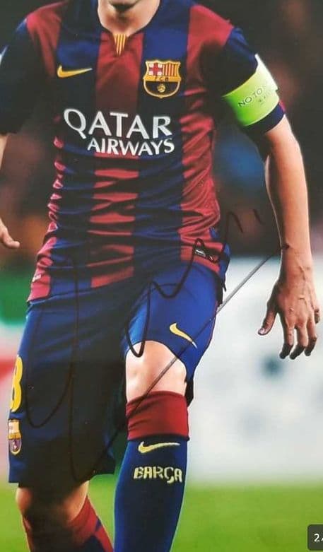 アンドレス・イニエスタ、直筆サイン入り、フォトグラフ、本人直筆証明写真あり。