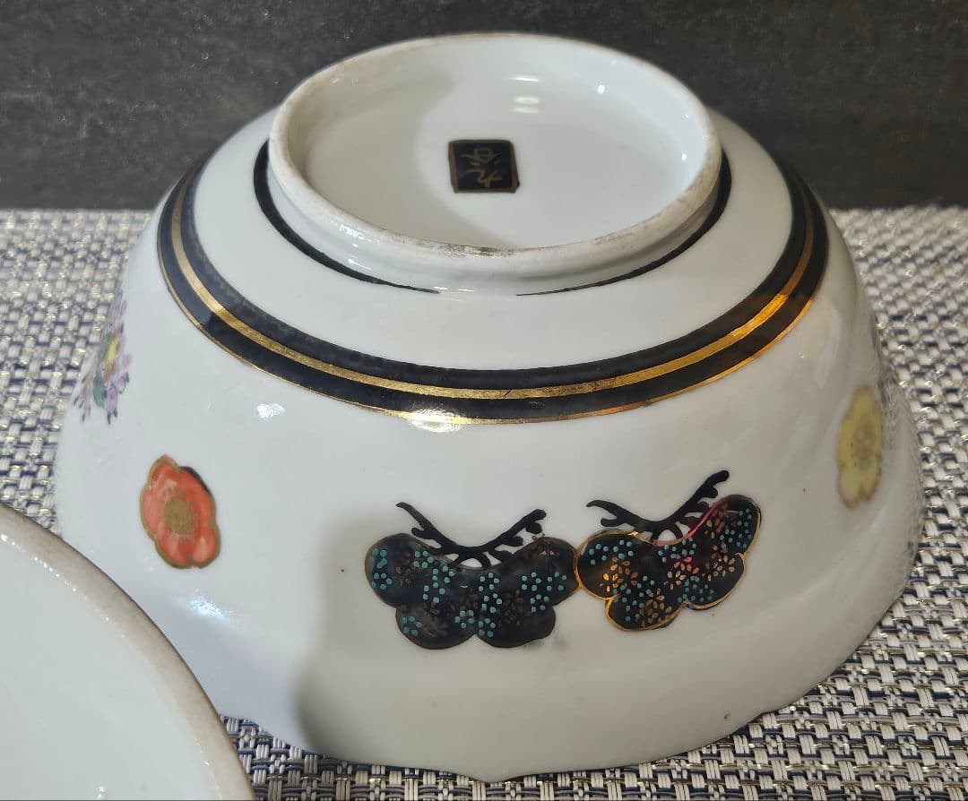 極美品❗】明治〜大正時代　金襴手　松竹梅に金彩菊摘み　蓋物　蓋付鉢　16.2cm