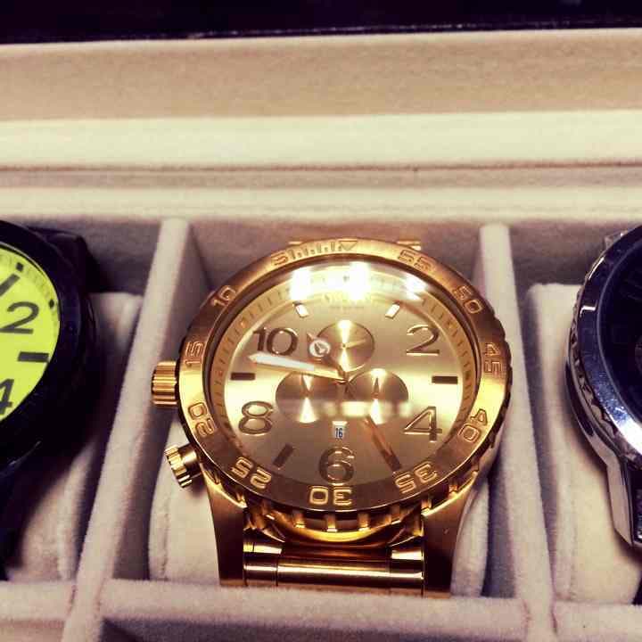 ニクソン51-30 ゴールド