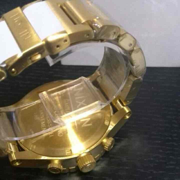 ニクソン51-30 ゴールド