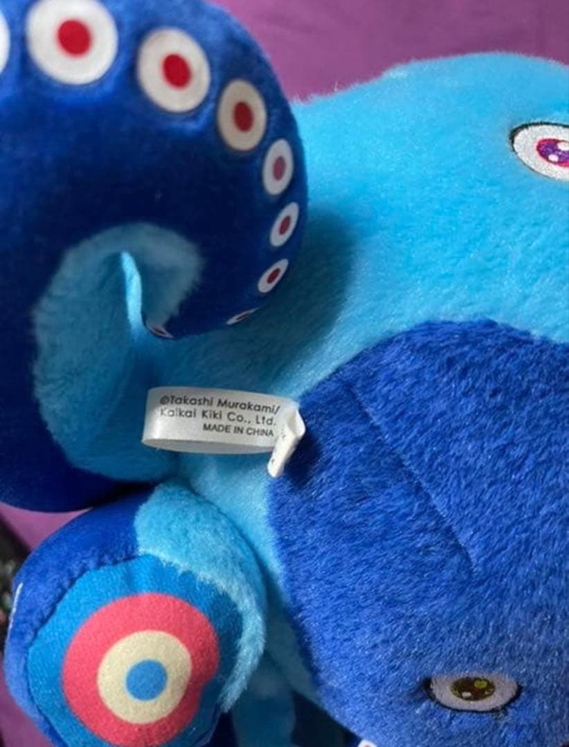 村上隆　ぬいぐるみ