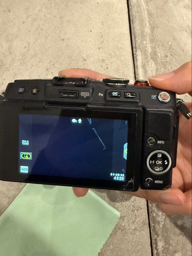 【動作確認済み/ 傷あり】オリンパス PEN E-PL6