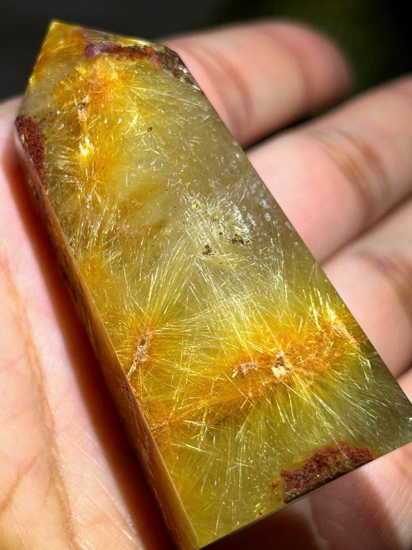 ☆最高級！フラワー　ゴールド　ガーデン　ルチル　原石　六角柱　帝王秘宝