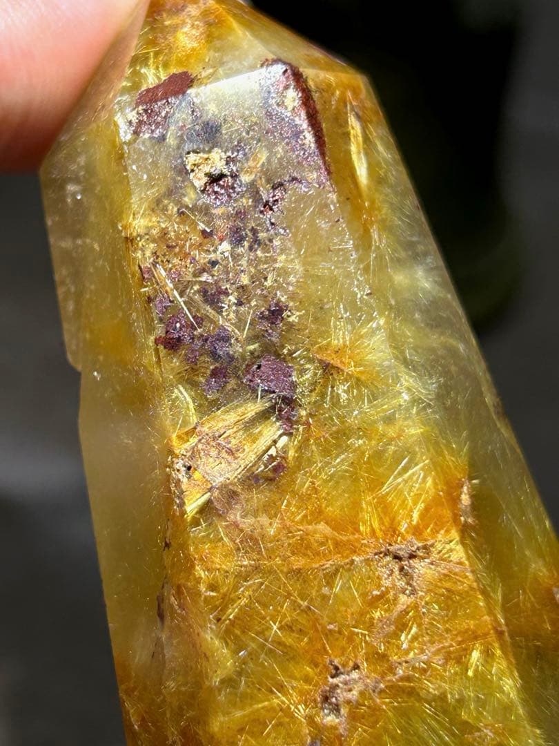 ☆最高級！フラワー　ゴールド　ガーデン　ルチル　原石　六角柱　帝王秘宝