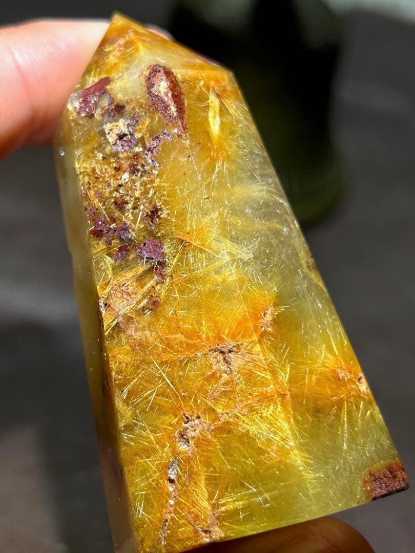 ☆最高級！フラワー　ゴールド　ガーデン　ルチル　原石　六角柱　帝王秘宝