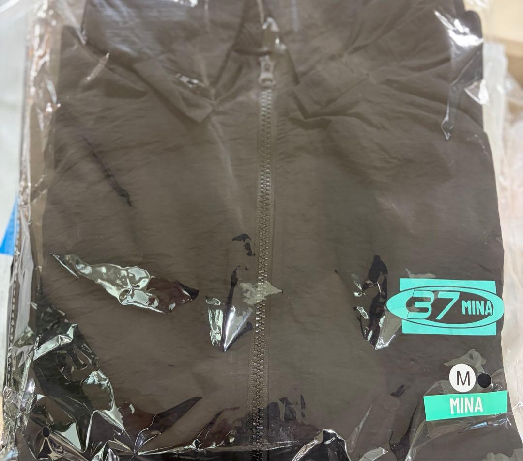 TWICE THIS IS FOR ミナ ウィンドブレーカー M