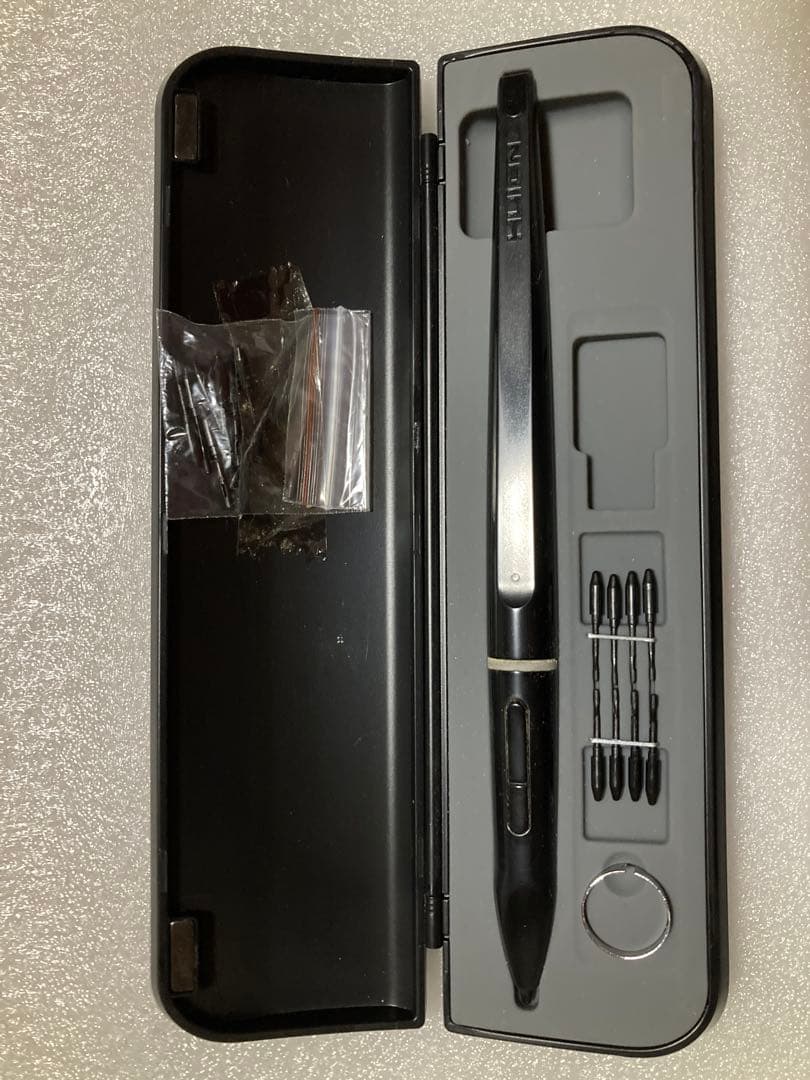 Huion Kamvas GT-221Pro 液晶ペンタブレット　訳アリジャンク
