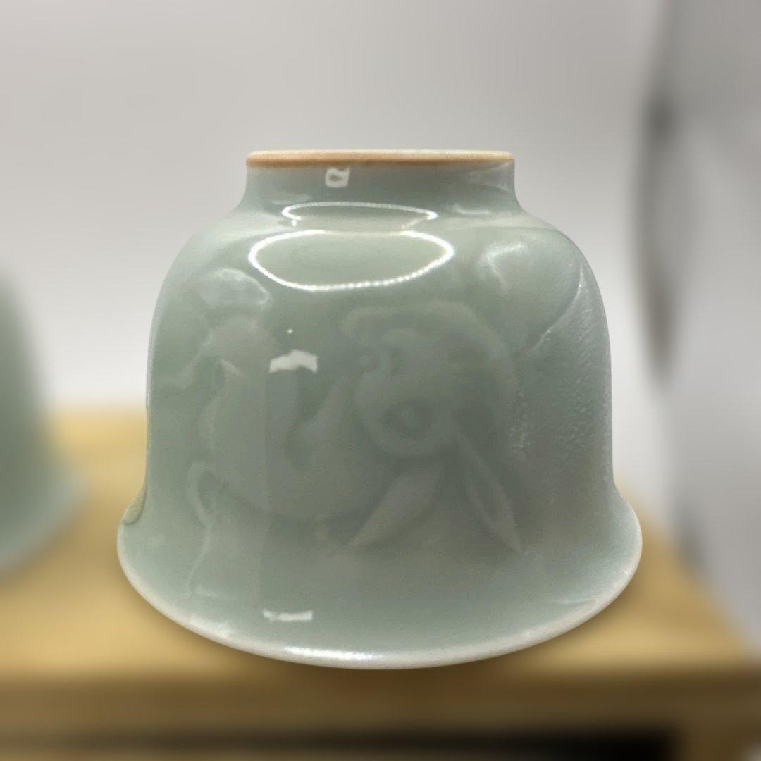 【共箱付き】京焼 清水焼 雅彦作 煎茶碗 湯呑み 茶道具 浮彫り 茶碗 2個