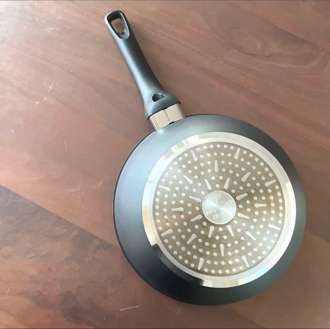 新品　未使用　vkb 鍋　フライパンセット 包丁2本付き