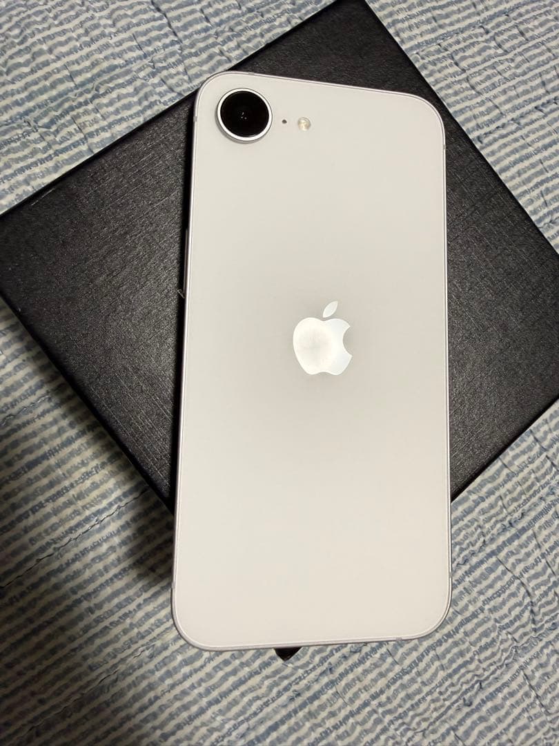 [バッテリー100%]IPhone 16e 128GB ホワイトSIMフリ-