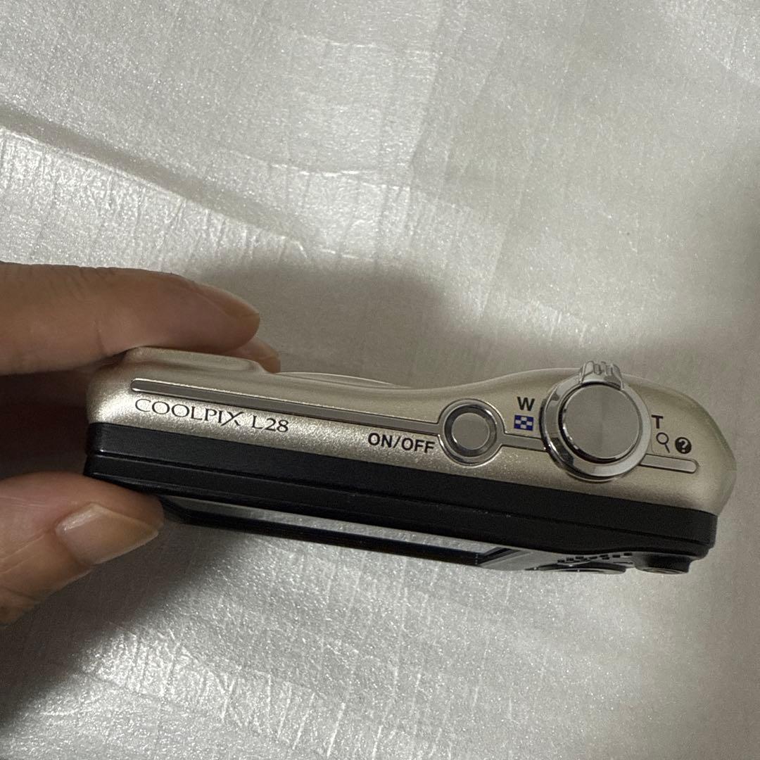 ❗️激安価格❗️デジカメ　本体　Nikon Coolpix L28