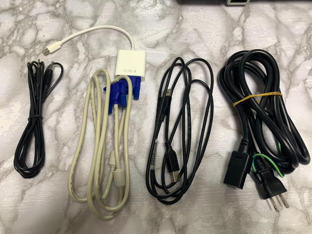 EPSON エプソン プロジェクター EB-825