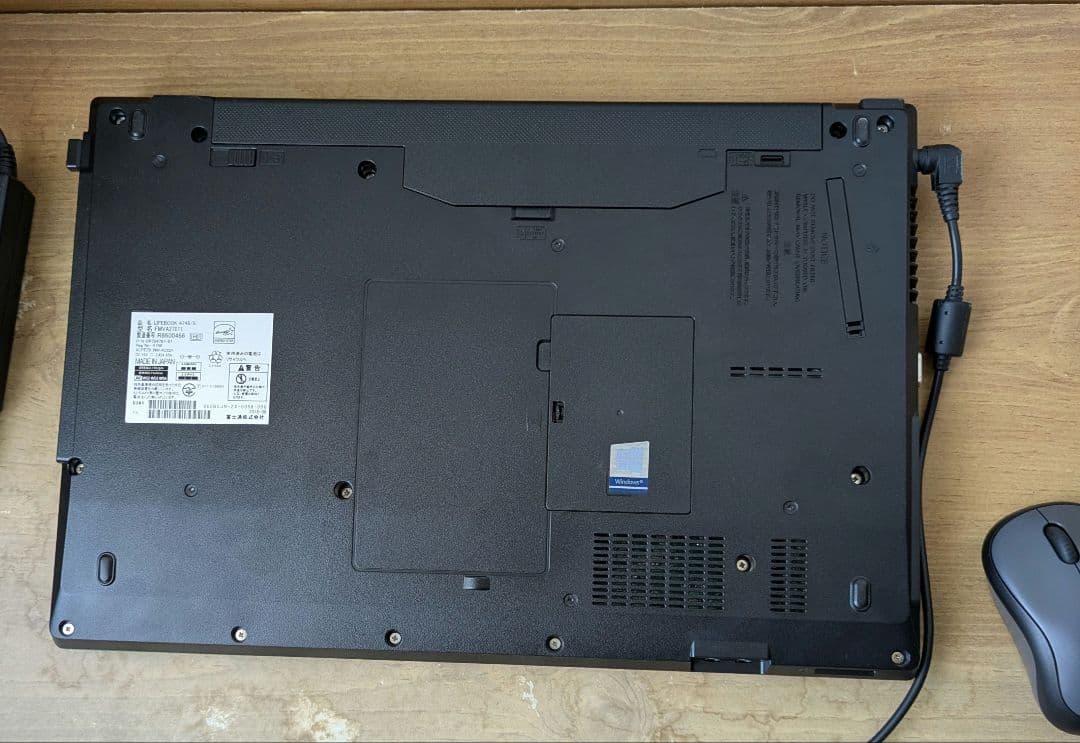 富士通LIFEBOOK A748 Corei7 Win11