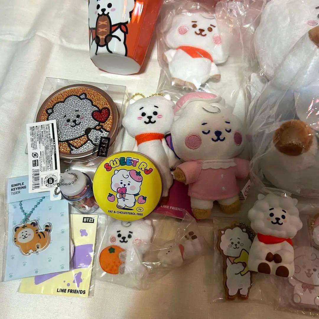 公式　BT21 RJ クッション・ぬいぐるみ・マスコットまとめ売り　33点セット