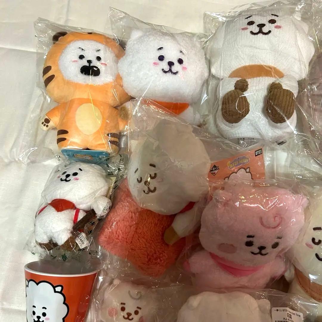 公式　BT21 RJ クッション・ぬいぐるみ・マスコットまとめ売り　33点セット