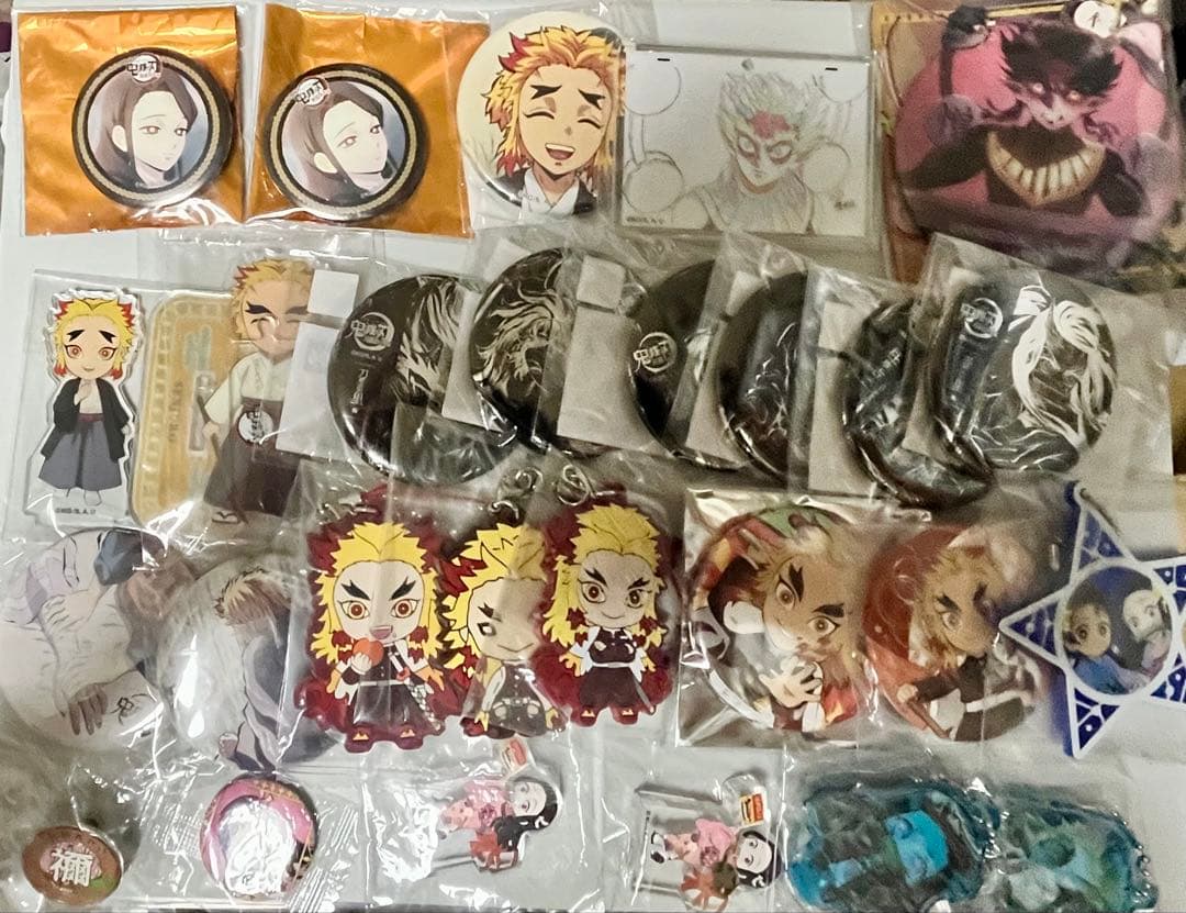 鬼滅の刃 ufotable ナンジャタウン いこいの里巡り 缶バッジ 甘露寺蜜璃