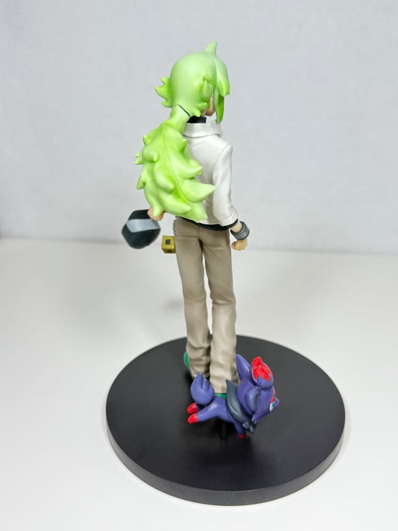 ポケモン　N ゾロア　フィギュア　ベストウィッシュ