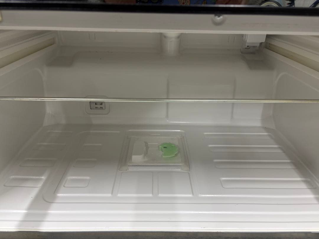 冷凍庫引き出し新品 日立 冷蔵庫 クリスタルミラー 670L R-CX6700