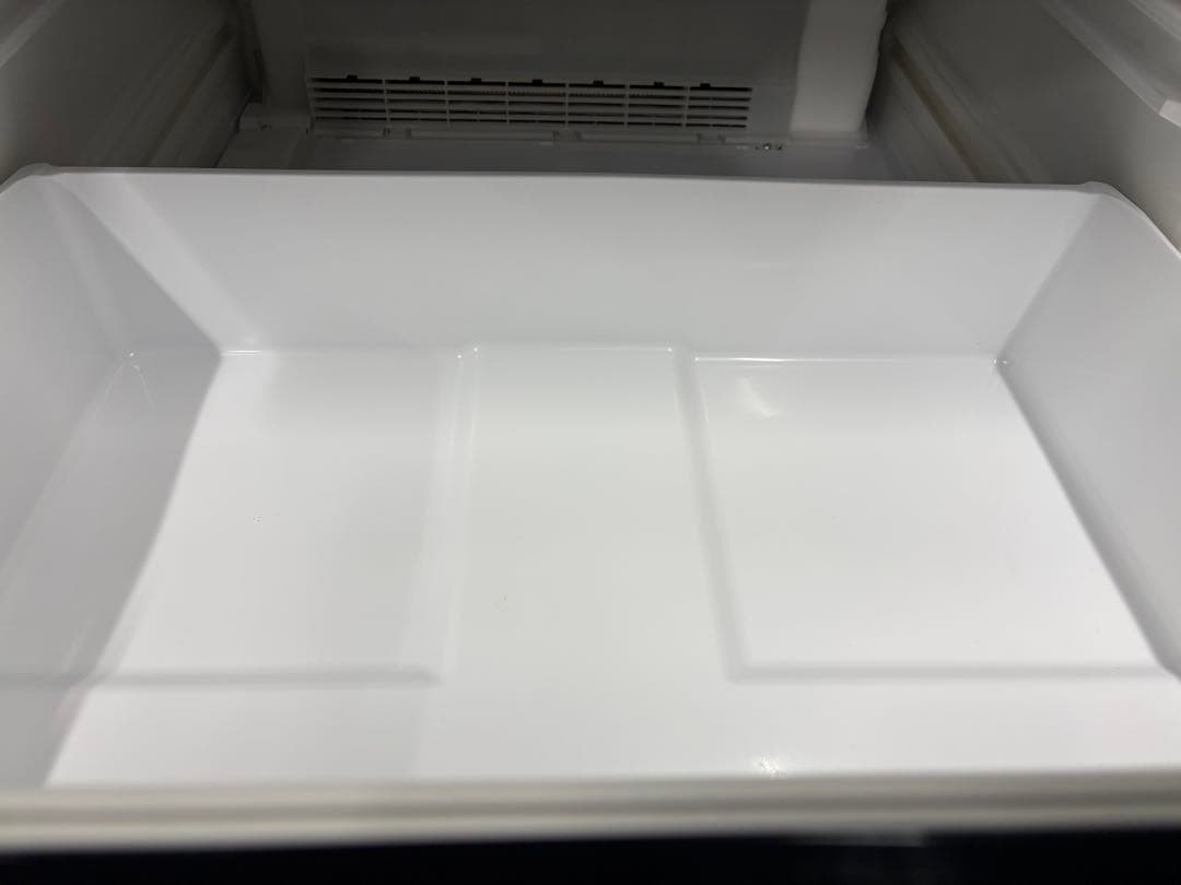 冷凍庫引き出し新品 日立 冷蔵庫 クリスタルミラー 670L R-CX6700