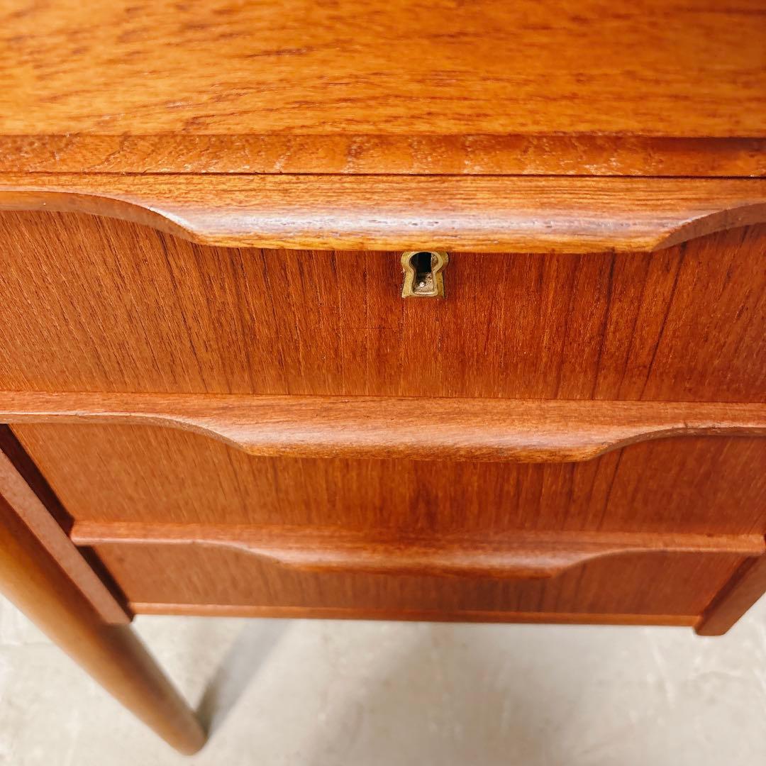 デンマーク　チーク材　デスク　北欧家具　北欧ビンテージ