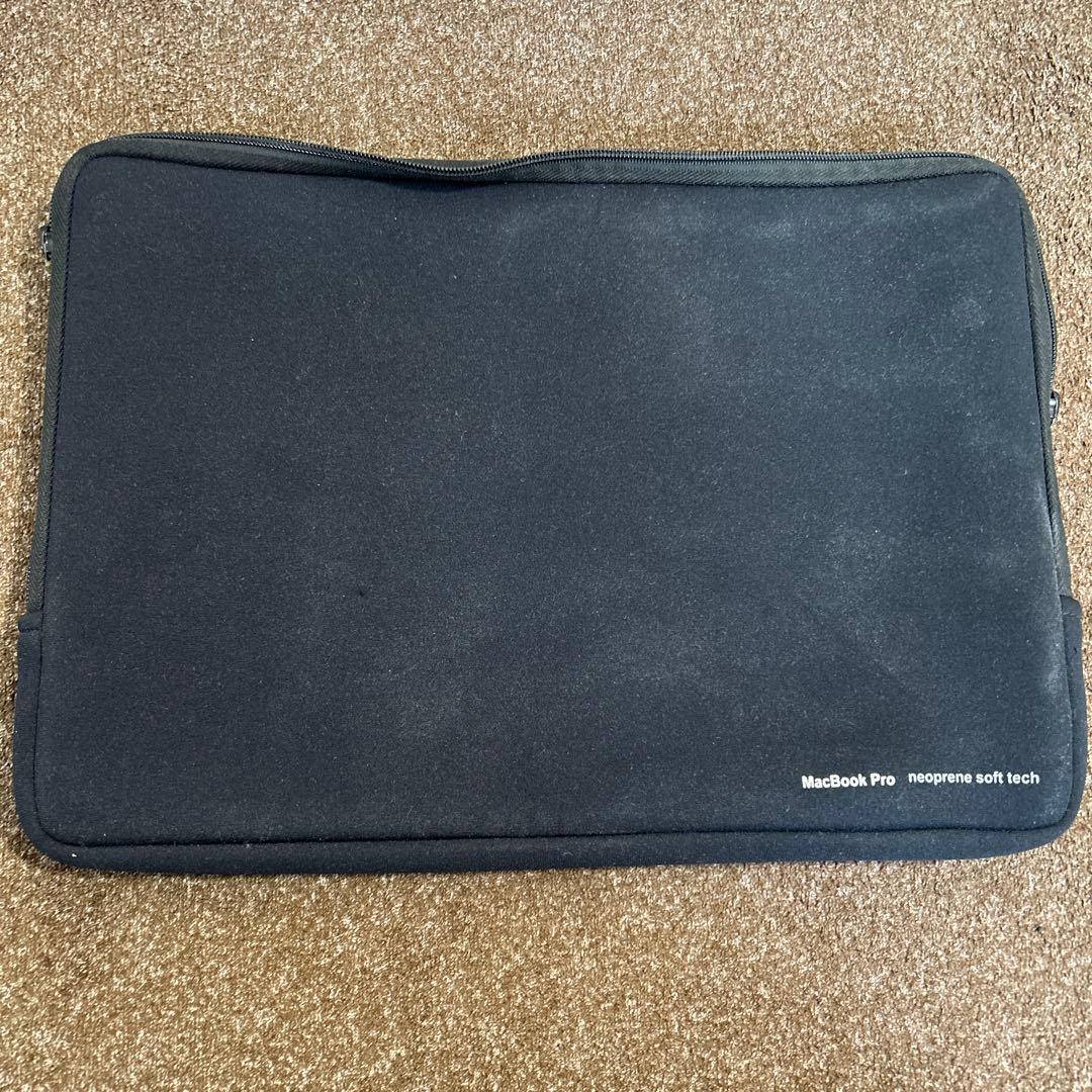 Apple MacBook Pro本体 充電器付き