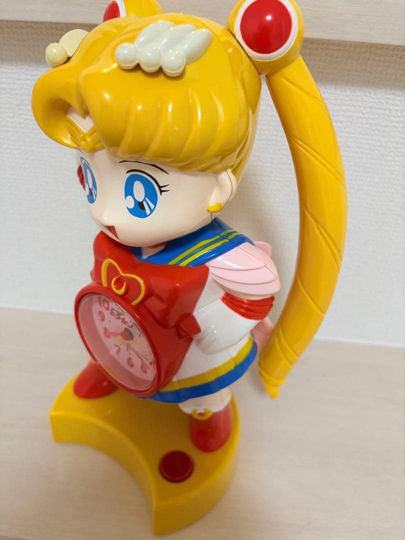 【未使用に近い】セーラームーン フィギュア型時計 おしゃべり目覚まし時計 希少