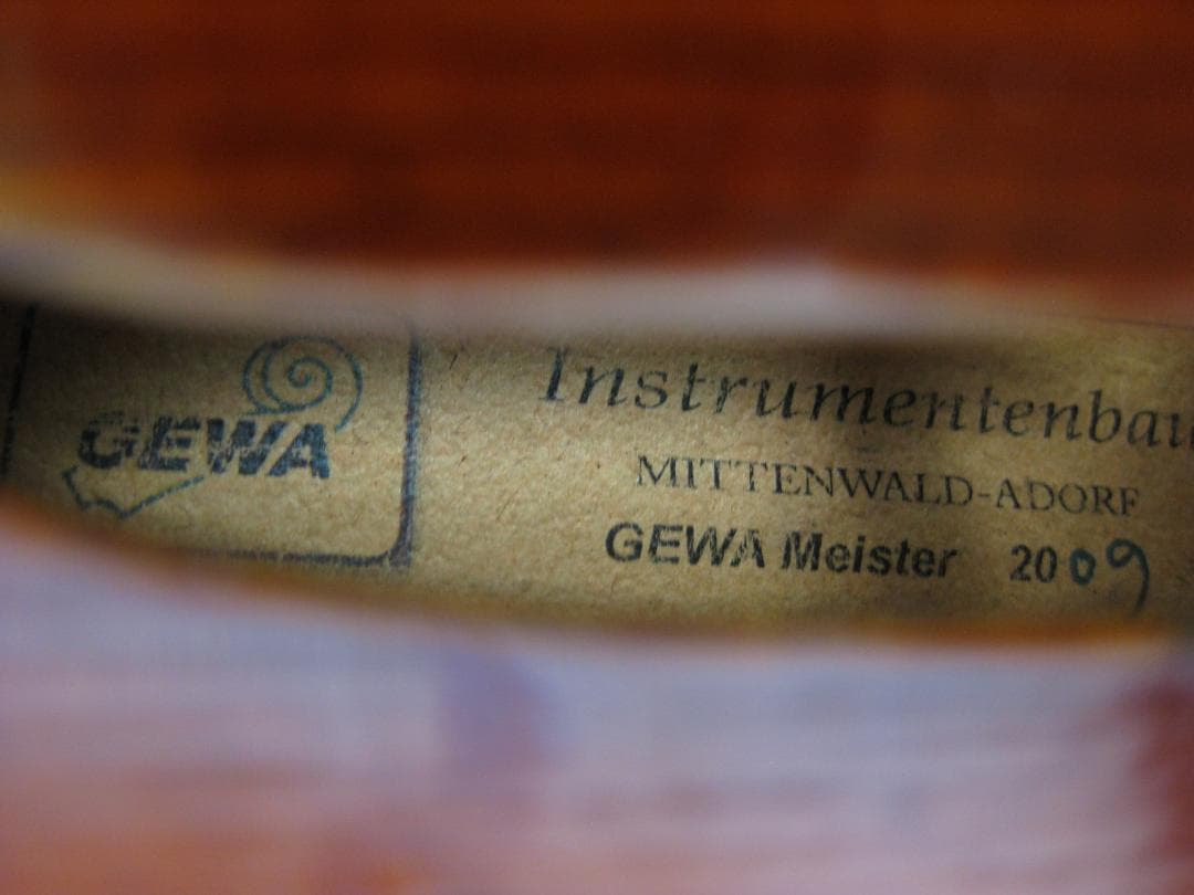 【老舗ドイツ製１枚板】 GEWA Meister バイオリン 4/4 セット