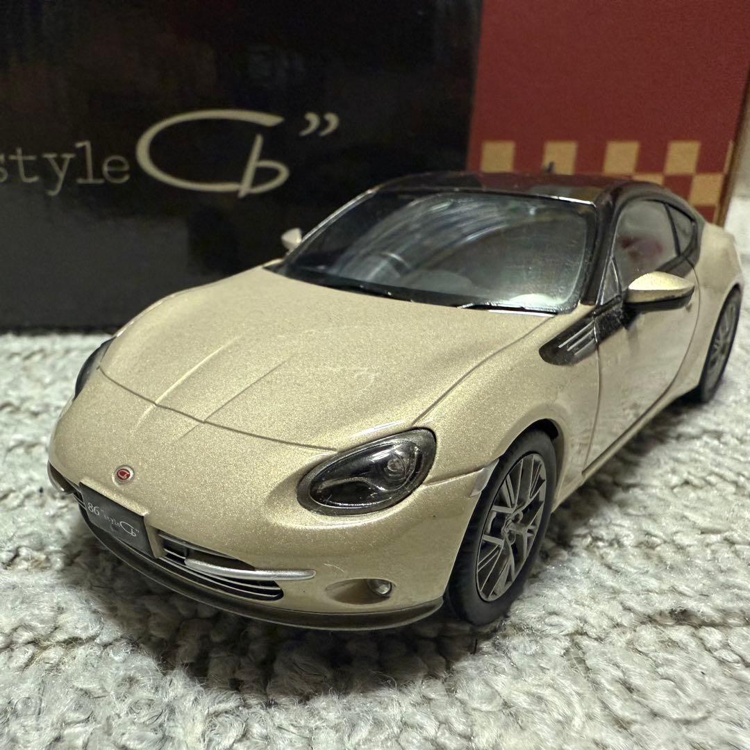 トヨタ86\"styleCb\" カラーサンプル ミニカー