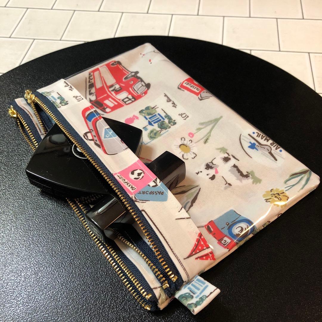 スマホも通帳も入る前面クリア　キャスキッドソンダブルファスナーポーチハンドメイド