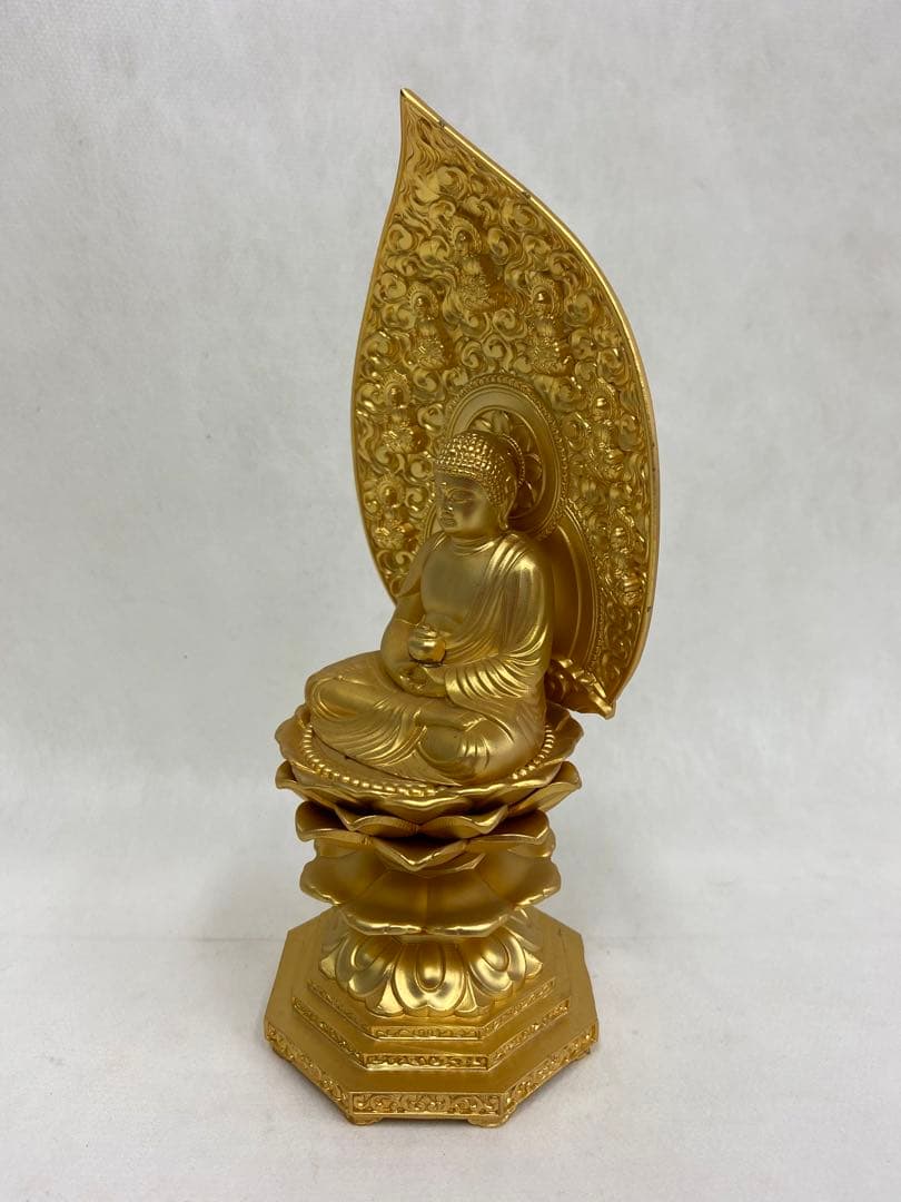 薬師如来坐像　牧田秀雲作　高岡銅器