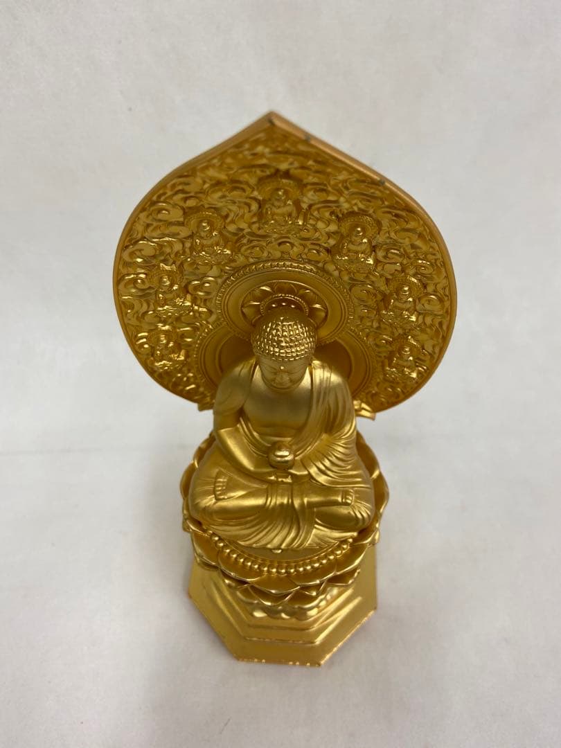 薬師如来坐像　牧田秀雲作　高岡銅器