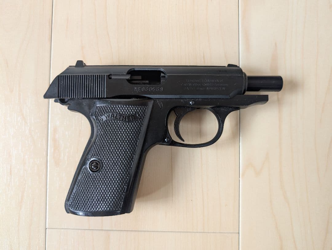 マルゼン ワルサー PPK/S ブラックモデル(マガジン3本付き)