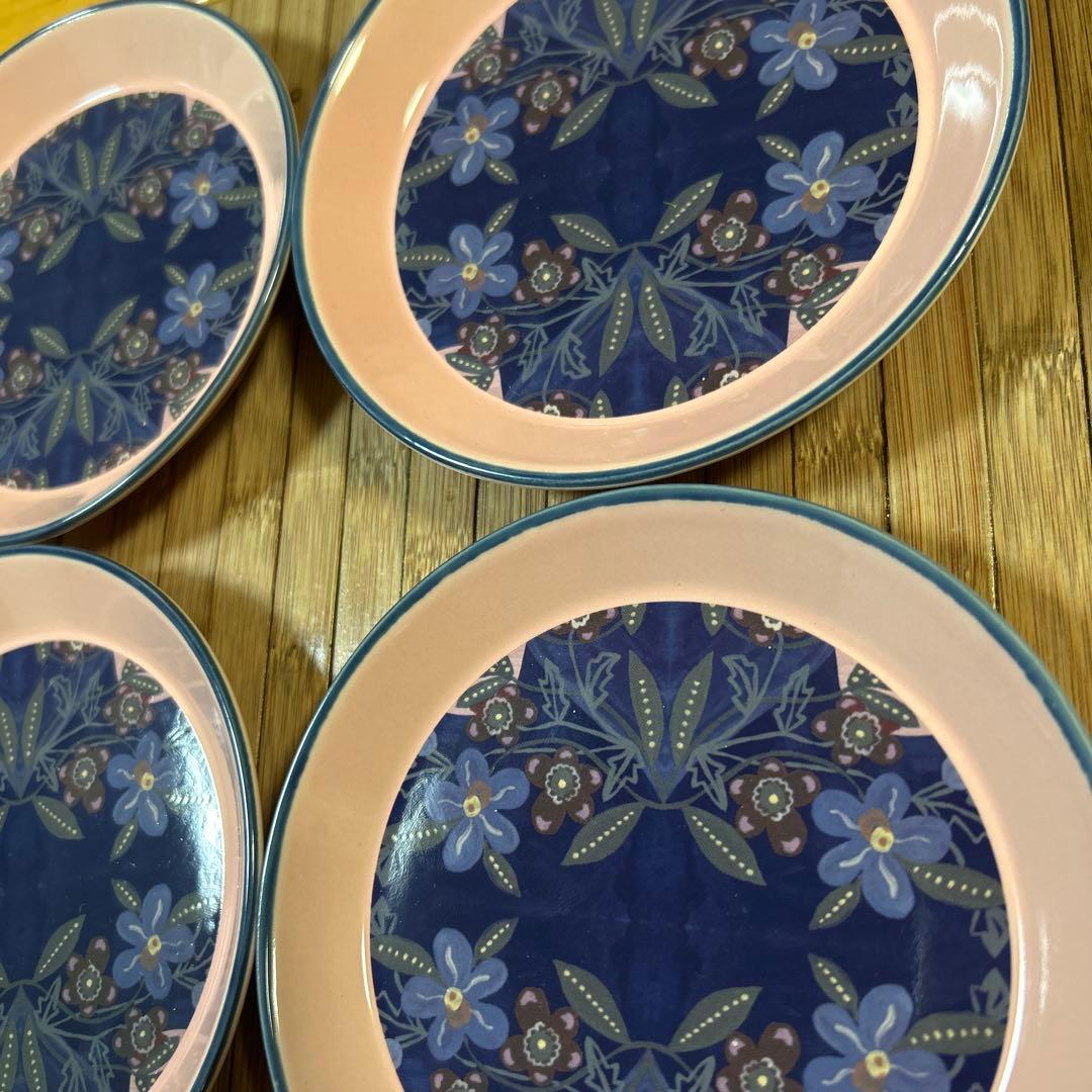 ナタリーレテ　MULTI PINK-BLUE SS ４枚