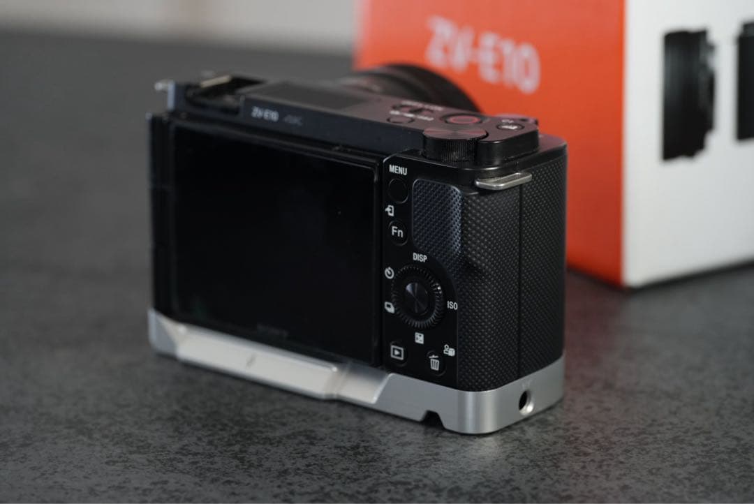 SONY ZV-E10L パワーズームレンズキット ブラック