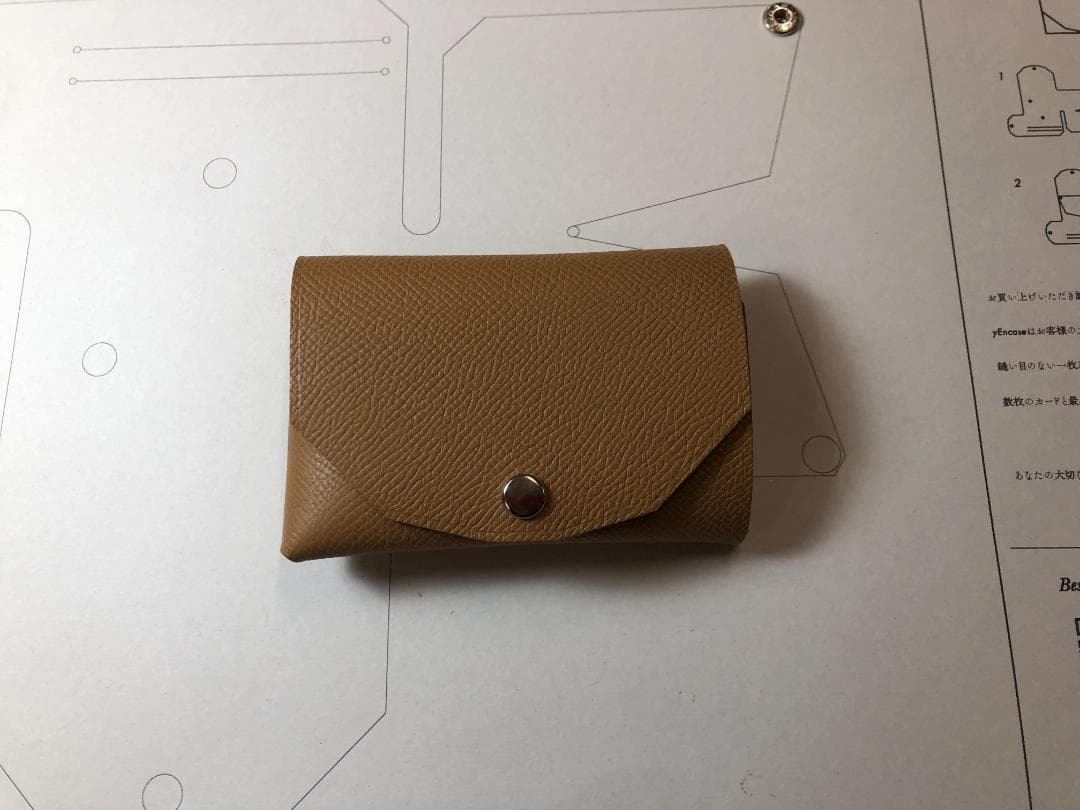 yEncase / Veau Epsom (Gold) - 構造体