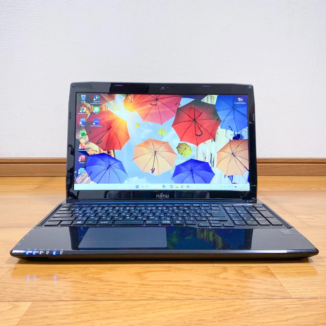 オフィス2021✨メモリ16GB SSD250 ブルーレイ 富士通ノートパソコン