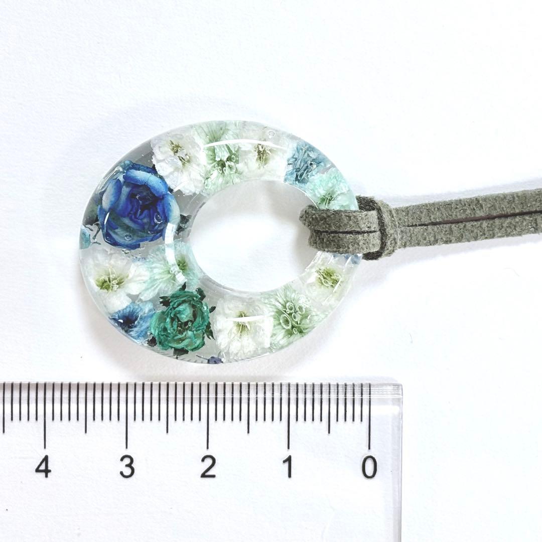 A26-237 レジンネックレス(ミニ薔薇)ブルー